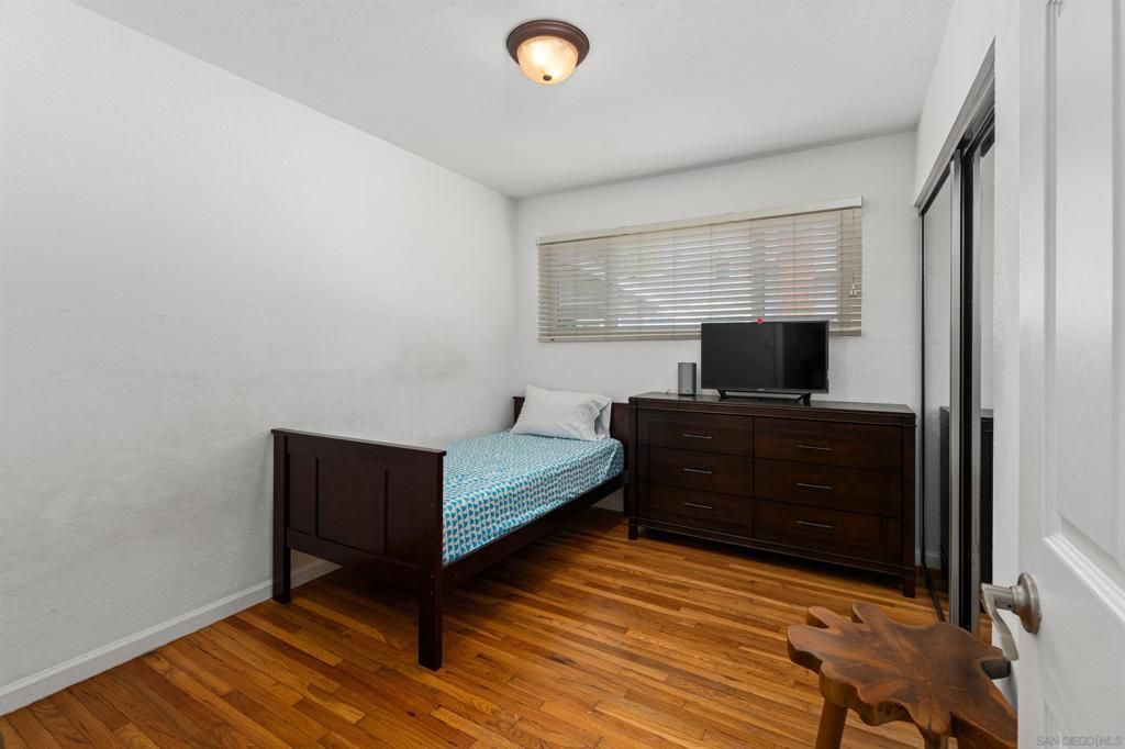 Image 18 of property listing at 1174 E Madison Ave., El Cajon, CA 92021