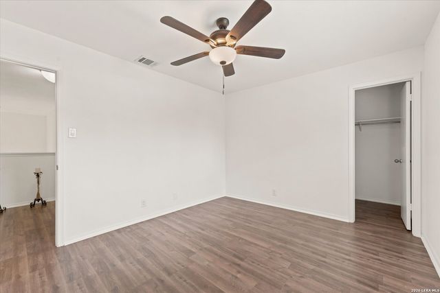 9127 Chinon, San Antonio, TX 78250