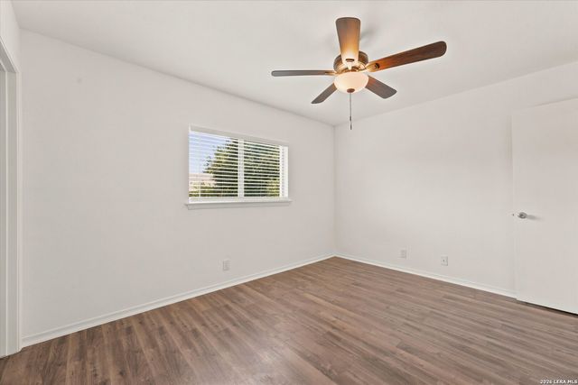 9127 Chinon, San Antonio, TX 78250