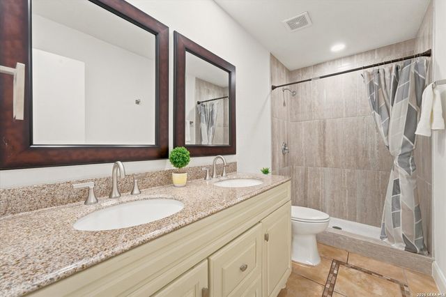 9127 Chinon, San Antonio, TX 78250