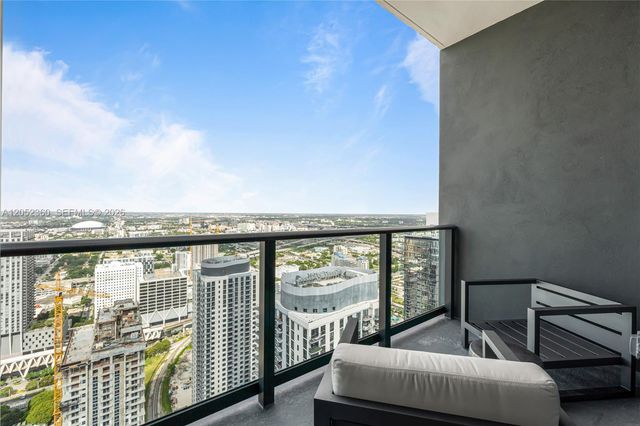 159 NE 6th Street 5103, Miami, FL 33132
