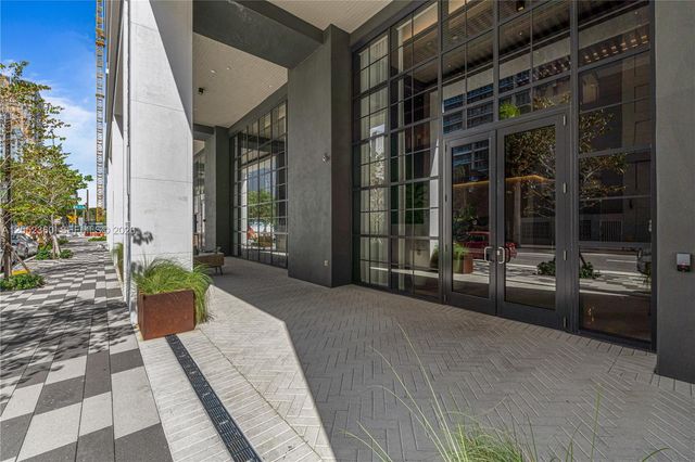 159 NE 6th Street 5103, Miami, FL 33132