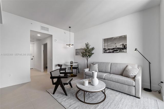 159 NE 6th Street 5103, Miami, FL 33132