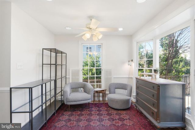 1433 BUENA VISTA AVE, Mclean, VA 22101