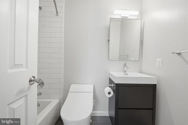 1433 BUENA VISTA AVE, Mclean, VA 22101