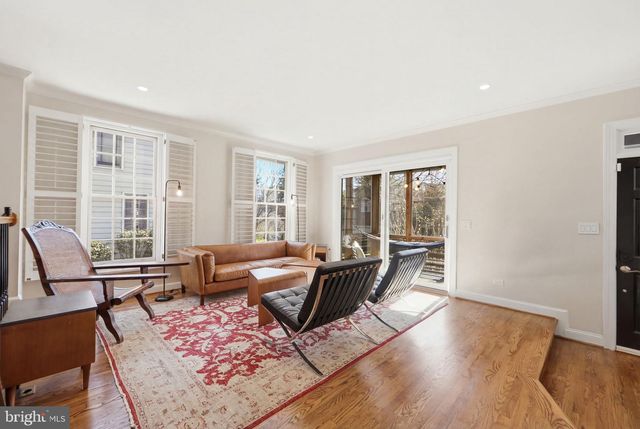 1433 BUENA VISTA AVE, Mclean, VA 22101