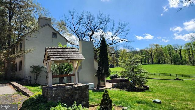 1105 GREEN LANE RD, Malvern, PA 19355