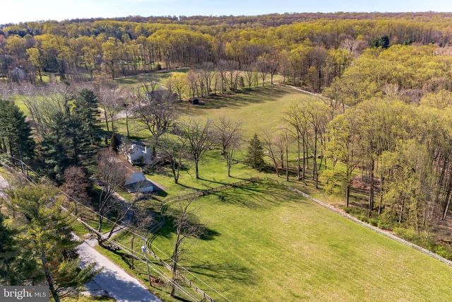 1105 GREEN LANE RD, Malvern, PA 19355