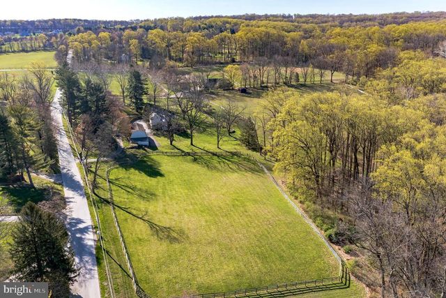 1105 GREEN LANE RD, Malvern, PA 19355