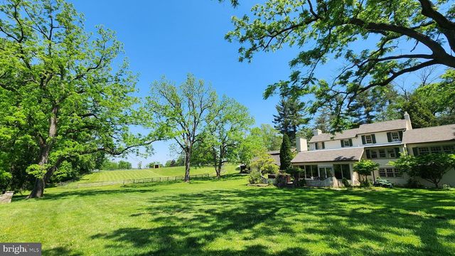 1105 GREEN LANE RD, Malvern, PA 19355