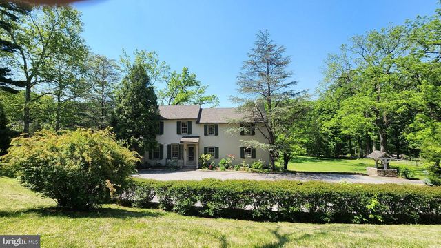 1105 GREEN LANE RD, Malvern, PA 19355
