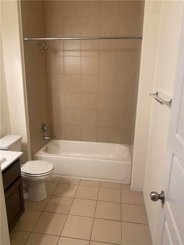 9504 Hunter LN, Austin, TX 78748