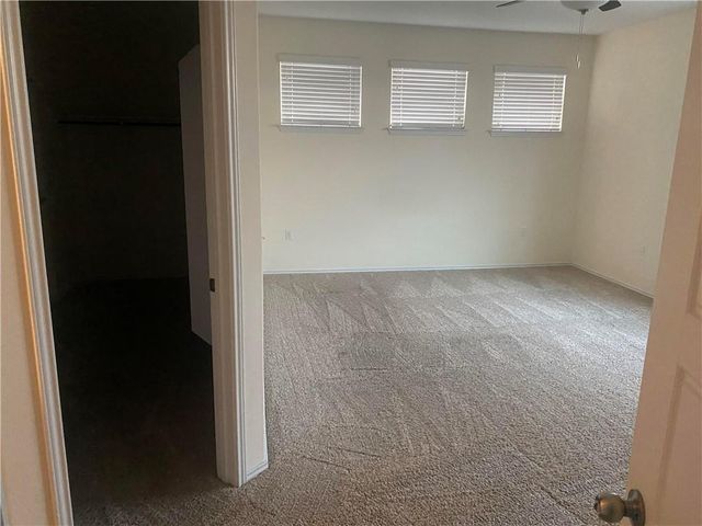 9504 Hunter LN, Austin, TX 78748