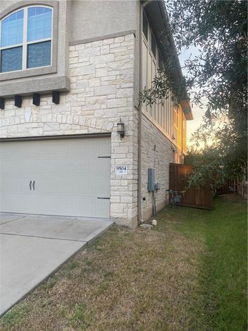 9504 Hunter LN, Austin, TX 78748