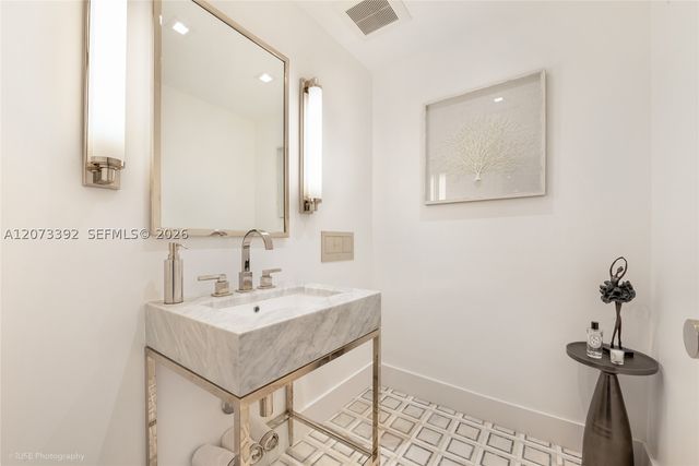 7345 SW 152nd St, Palmetto Bay, FL 33157