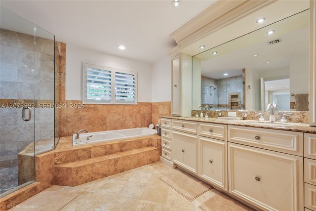 7345 SW 152nd St, Palmetto Bay, FL 33157