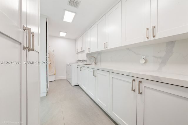 7345 SW 152nd St, Palmetto Bay, FL 33157
