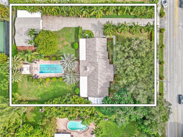 7345 SW 152nd St, Palmetto Bay, FL 33157