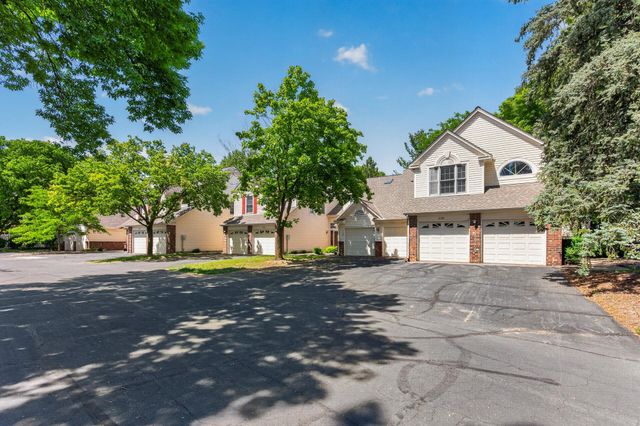 11106 Oregon Avenue S, Bloomington, MN 55438