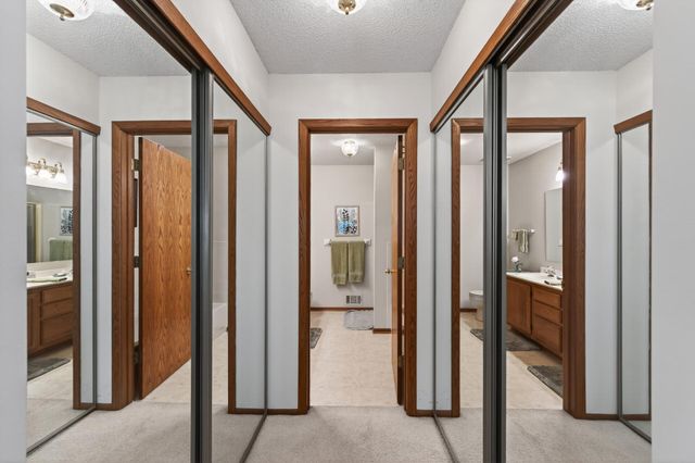 11106 Oregon Avenue S, Bloomington, MN 55438