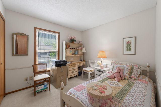 11106 Oregon Avenue S, Bloomington, MN 55438