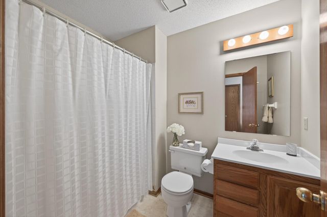 11106 Oregon Avenue S, Bloomington, MN 55438