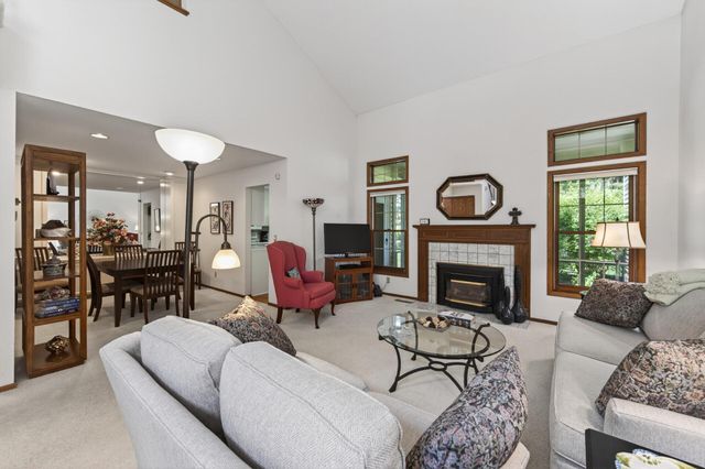 11106 Oregon Avenue S, Bloomington, MN 55438