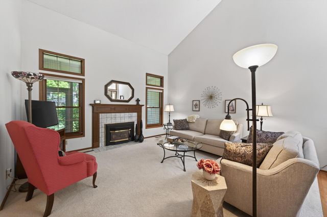 11106 Oregon Avenue S, Bloomington, MN 55438