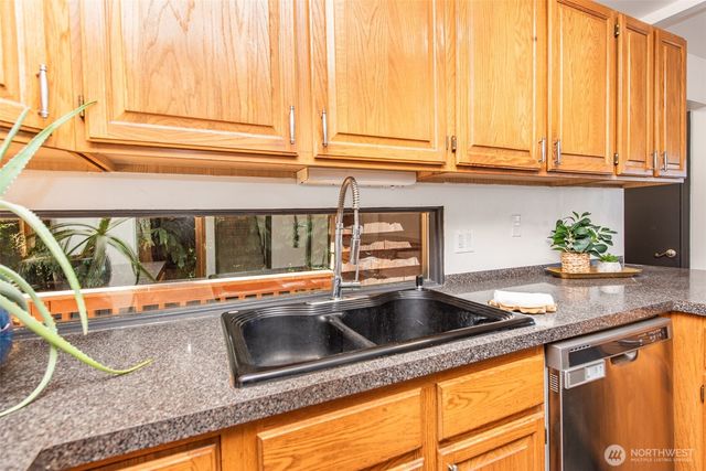 1603 E 5th Street, Port Angeles, WA 98362