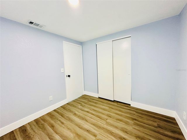 8203 OLIVEWOOD PLACE, Tampa, FL 33615