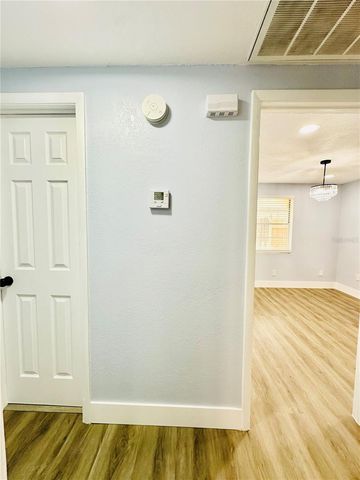 8203 OLIVEWOOD PLACE, Tampa, FL 33615