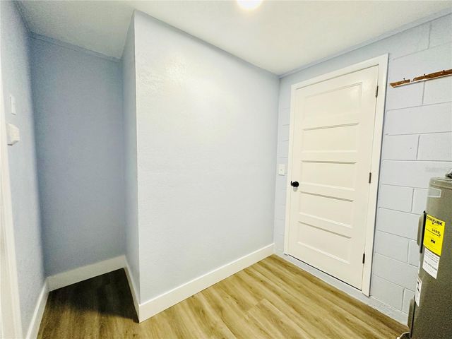 8203 OLIVEWOOD PLACE, Tampa, FL 33615