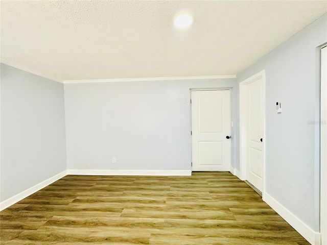 8203 OLIVEWOOD PLACE, Tampa, FL 33615