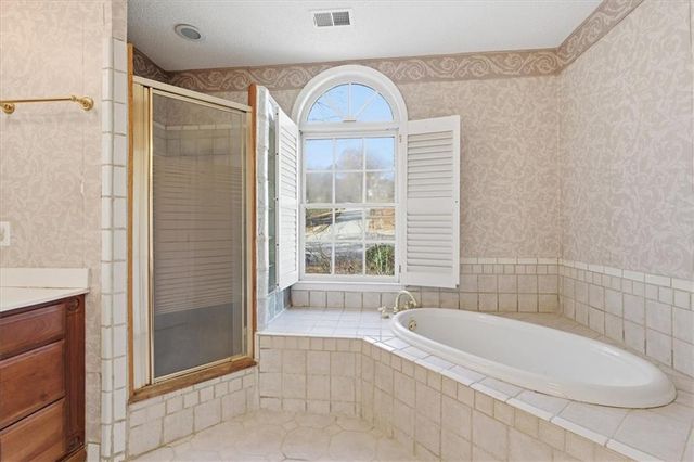 5357 Steeple Chase, Douglasville, GA 30135