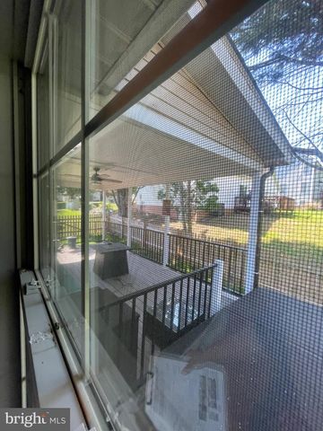 32 TALISMAN DR, Martinsburg, WV 25403