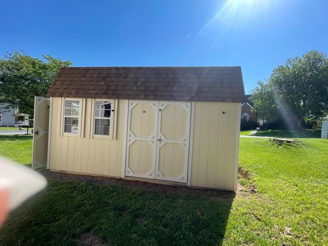 32 TALISMAN DR, Martinsburg, WV 25403