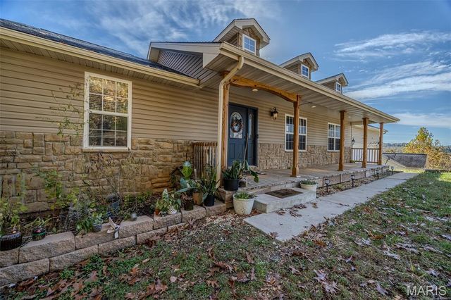 21504 Horizonway, St Robert, MO 65584