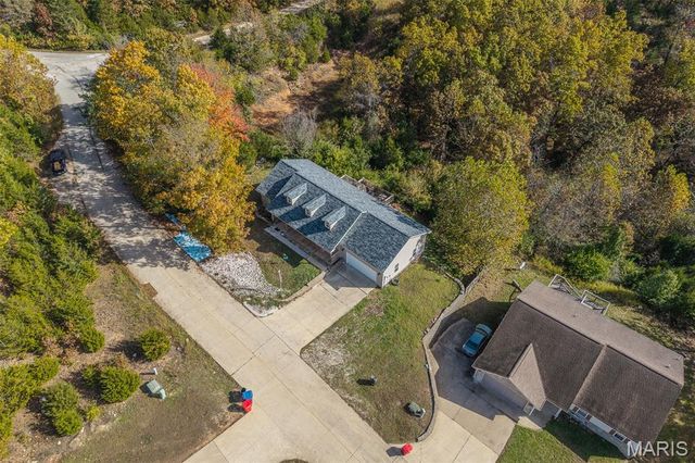 21504 Horizonway, St Robert, MO 65584