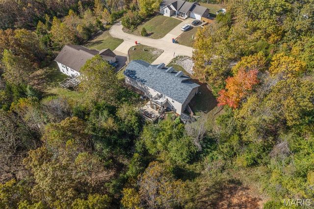 21504 Horizonway, St Robert, MO 65584