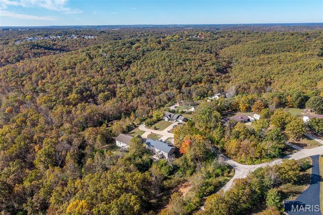 21504 Horizonway, St Robert, MO 65584