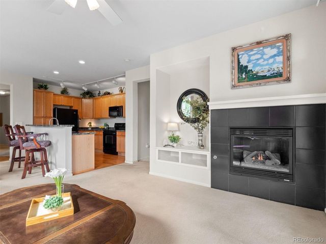 2240 S Vaughn Way 103, Aurora, CO 80014