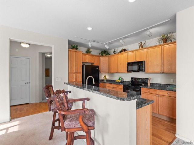 2240 S Vaughn Way 103, Aurora, CO 80014