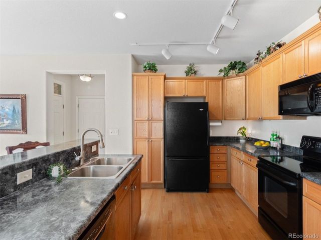 2240 S Vaughn Way 103, Aurora, CO 80014