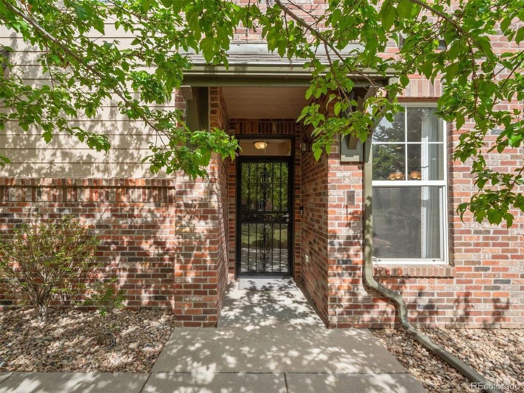 2240 S Vaughn Way 103, Aurora, CO 80014