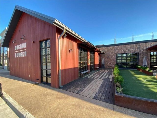 205 Phillips Lane, Alpharetta, GA 30009