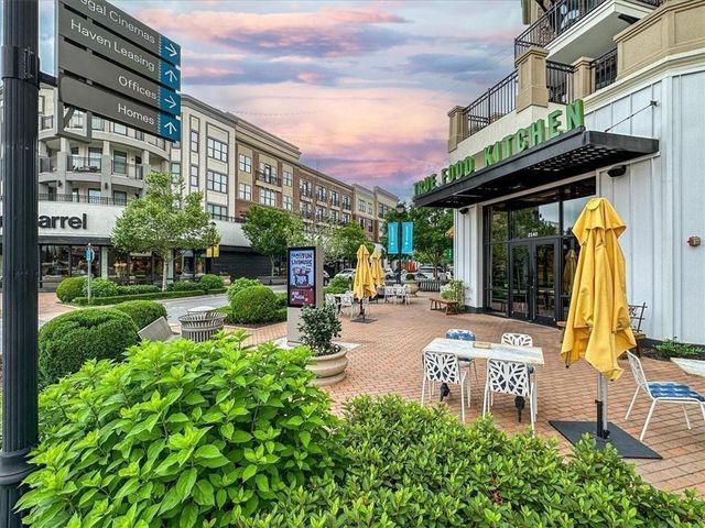 205 Phillips Lane, Alpharetta, GA 30009