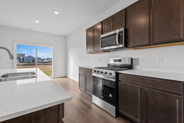 2602 Camelback Drive, Pingree Grove, IL 60140