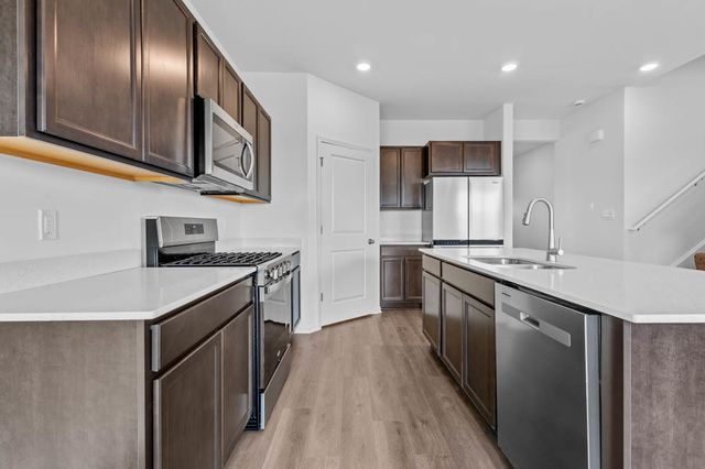 2602 Camelback Drive, Pingree Grove, IL 60140