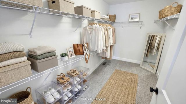 1002 EDORMA CT, Harrisburg, PA 17112