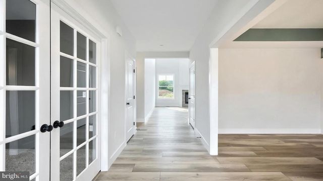 1002 EDORMA CT, Harrisburg, PA 17112